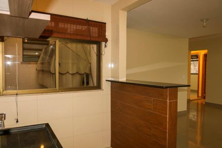 Casa de condomínio à venda com 120m², 3 quartos e 1 vaga Casa de condomínio à venda com 120m², 3 quartos e 1 vagaCozinha