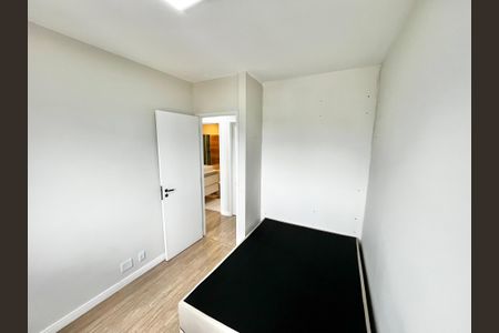 Apartamento à venda com 75m², 3 quartos e 1 vagaQuarto 2