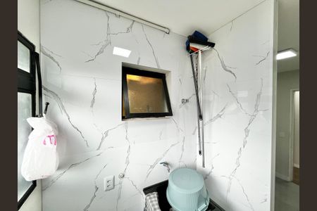 Apartamento à venda com 75m², 3 quartos e 1 vagaÁrea de Serviço