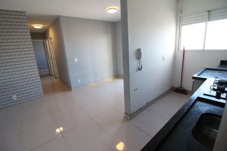 Apartamento à venda com 48m², 2 quartos e 1 vagaCozinha e Área de Serviço