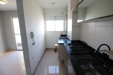 Apartamento à venda com 48m², 2 quartos e 1 vagaCozinha e Área de Serviço