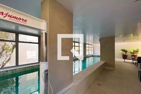 Studio à venda com 25m², 1 quarto e sem vagaÁrea comum - Piscina