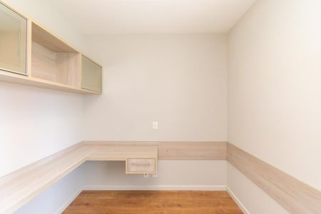 Apartamento para alugar com 78m², 3 quartos e 2 vagasQuarto 2