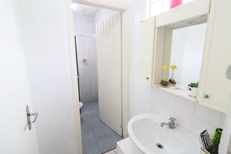 Casa à venda com 70m², 2 quartos e sem vagaBanheiro Social