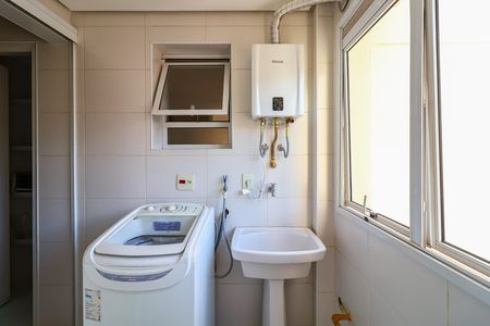 Apartamento à venda com 90m², 2 quartos e 2 vagas Apartamento à venda com 90m², 2 quartos e 2 vagasÁrea de serviço