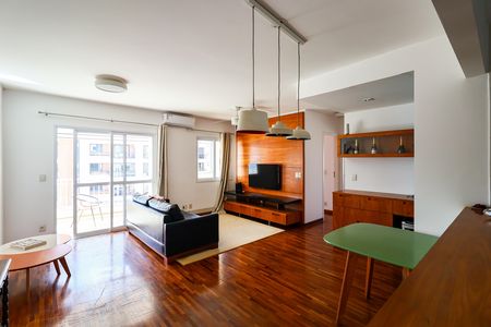 Apartamento para alugar com 2 quartos, 90m² em Real Parque, São Paulo