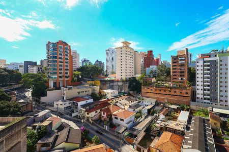Apartamento à venda com 90m², 2 quartos e 2 vagas Apartamento à venda com 90m², 2 quartos e 2 vagasVista da Suíte