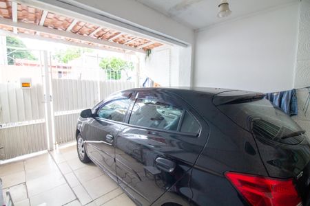 Casa à venda com 115m², 3 quartos e 1 vaga Casa à venda com 115m², 3 quartos e 1 vagaGaragem