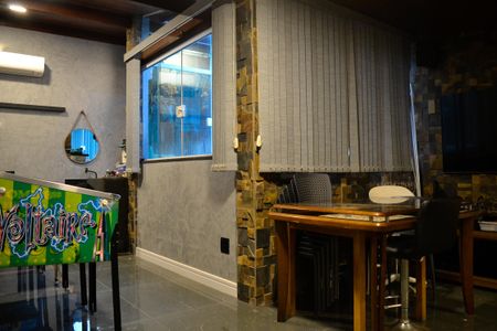 Apartamento à venda com 108m², 2 quartos e 2 vagasCobertura