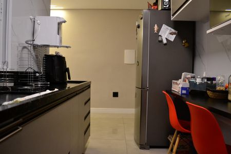 Apartamento à venda com 108m², 2 quartos e 2 vagasCozinha