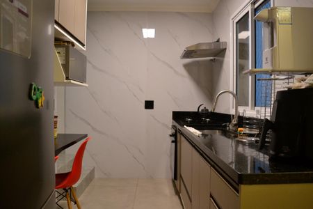 Apartamento à venda com 108m², 2 quartos e 2 vagasCozinha