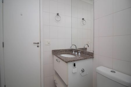 Apartamento à venda com 75m², 2 quartos e 2 vagas Apartamento à venda com 75m², 2 quartos e 2 vagasBanheiro