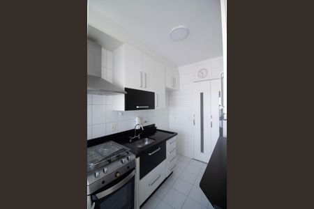 Apartamento à venda com 75m², 2 quartos e 2 vagas Apartamento à venda com 75m², 2 quartos e 2 vagasCozinha