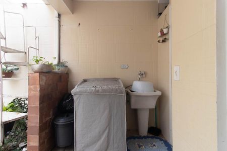 Casa à venda com 143m², 3 quartos e 2 vagasÁrea de Serviço