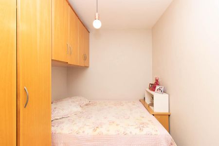 Casa à venda com 143m², 3 quartos e 2 vagasQuarto 2