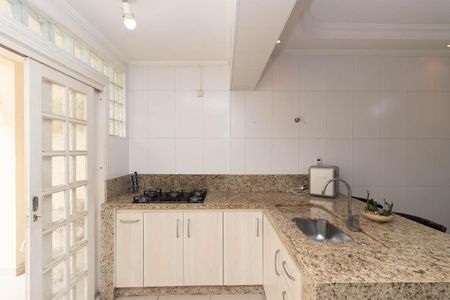 Casa à venda com 143m², 3 quartos e 2 vagasCozinha