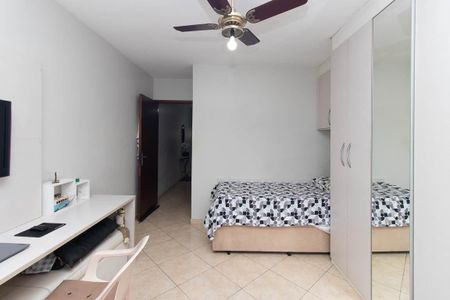 Casa à venda com 143m², 3 quartos e 2 vagasQuarto 1