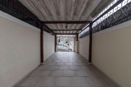 Casa à venda com 143m², 3 quartos e 2 vagasGaragem