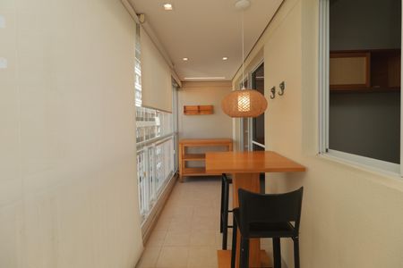 Apartamento para alugar com 94m², 3 quartos e 2 vagasVaranda