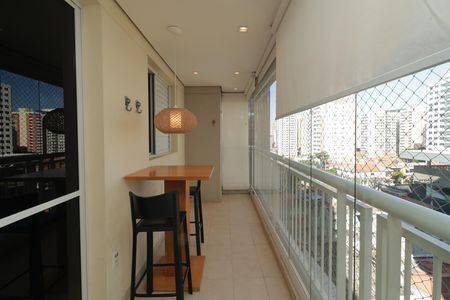 Apartamento para alugar com 94m², 3 quartos e 2 vagasVaranda