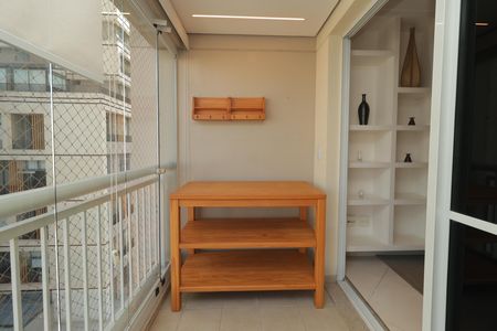 Apartamento para alugar com 94m², 3 quartos e 2 vagasVaranda