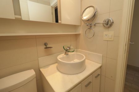 Apartamento para alugar com 94m², 3 quartos e 2 vagasBanheiro da Suíte