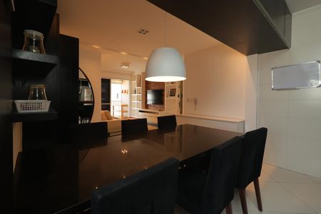Apartamento para alugar com 94m², 3 quartos e 2 vagasCozinha