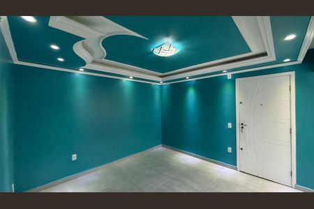 Sala de apartamento para alugar com 2 quartos, 55m² em Jardim Alzira Franco, Santo André