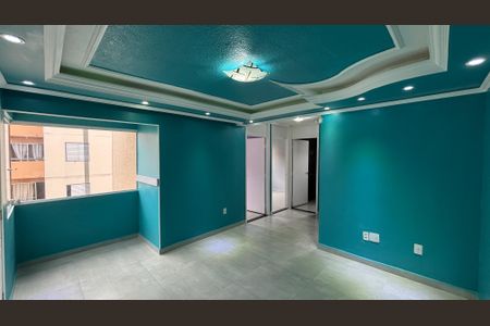 Sala de apartamento para alugar com 2 quartos, 55m² em Jardim Alzira Franco, Santo André