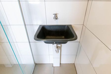 Banheiro Social de kitnet/studio à venda com 1 quarto, 43m² em Campos Elíseos, São Paulo