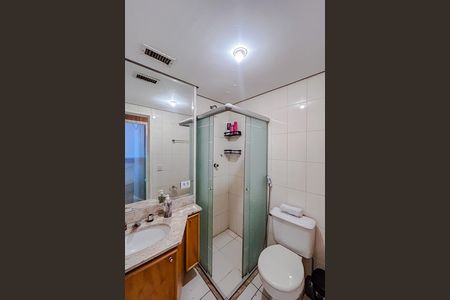 Apartamento para alugar com 70m², 3 quartos e 2 vagasBanheiro social