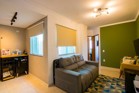 Sala de apartamento para alugar com 2 quartos, 94m² em Jardim Cristiane, Santo André