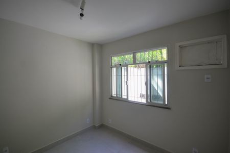 Apartamento para alugar com 35m², 3 quartos e sem vaga Apartamento para alugar com 35m², 3 quartos e sem vagaQuarto 1