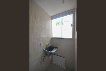 Apartamento para alugar com 35m², 3 quartos e sem vaga Apartamento para alugar com 35m², 3 quartos e sem vagaCozinha e Área de Serviço