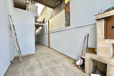 Casa para alugar com 300m², 2 quartos e 1 vaga Casa para alugar com 300m², 2 quartos e 1 vagaGaragem