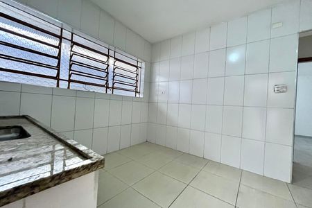 Casa para alugar com 300m², 2 quartos e 1 vaga Casa para alugar com 300m², 2 quartos e 1 vagaCozinha