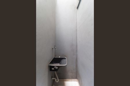 Área de serviço de kitnet/studio para alugar com 1 quarto, 20m² em Vila Medeiros, São Paulo