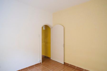 Quarto de casa para alugar com 1 quarto, 30m² em Vila Mussoline, São Bernardo do Campo