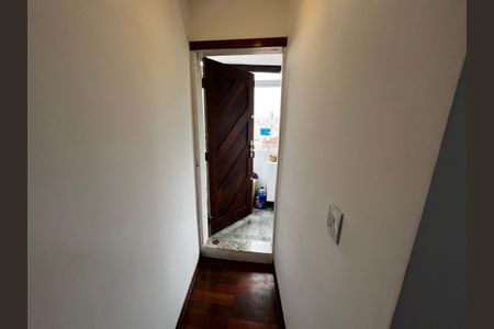 Casa à venda com 250m², 3 quartos e 2 vagasSuíte 3