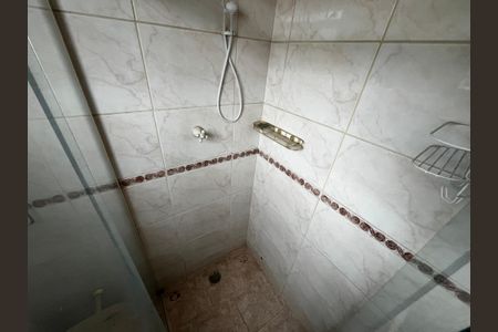 Casa à venda com 250m², 3 quartos e 2 vagasBanheiro da Suíte 2