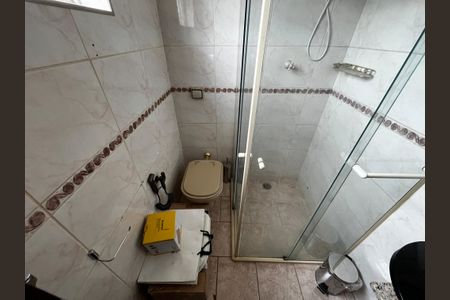 Casa à venda com 250m², 3 quartos e 2 vagasBanheiro da Suíte 2