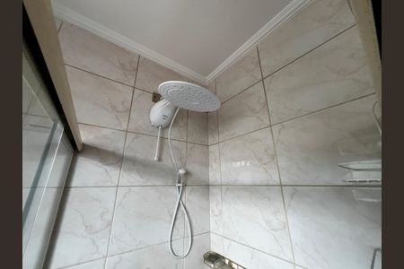 Casa à venda com 250m², 3 quartos e 2 vagasBanheiro da Suíte 2