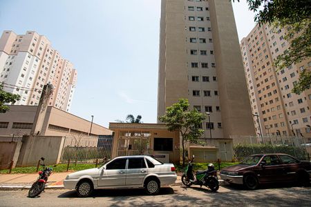 Apartamento para alugar com 43m², 2 quartos e sem vaga Apartamento para alugar com 43m², 2 quartos e sem vagafachada