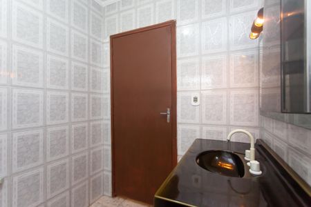 Casa para alugar com 120m², 2 quartos e 4 vagasBanheiro 2