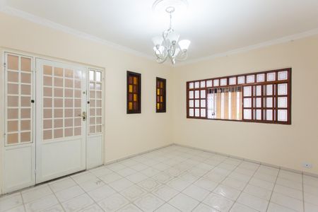 Sala de casa para alugar com 2 quartos, 120m² em Vila Danubio Azul, São Paulo