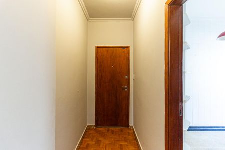 Corredor de apartamento à venda com 3 quartos, 170m² em Vila Buarque, São Paulo