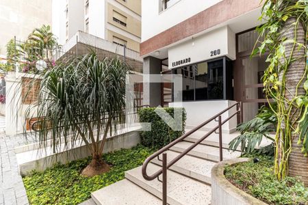 Apartamento à venda com 170m², 3 quartos e 1 vagaFachada