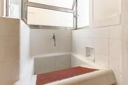 Apartamento à venda com 170m², 3 quartos e 1 vagaÁrea de Serviço