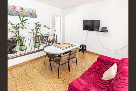 Casa à venda com 140m², 3 quartos e sem vaga Casa à venda com 140m², 3 quartos e sem vagaCopa