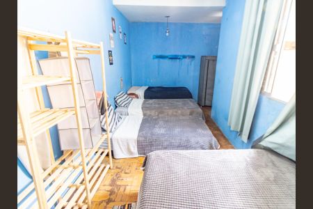 Casa à venda com 140m², 3 quartos e sem vaga Casa à venda com 140m², 3 quartos e sem vagaQuarto 3